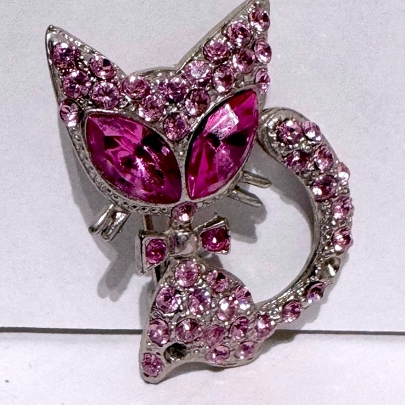 🐱 Beautiful Edgy Vintage Antique Pink Crystal Cat Brooch - Picture 4 of 13